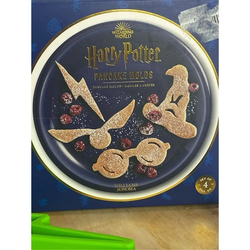 Williams Sonoma Set Of 4 Multicolor Wizarding World Harry Potter Pancake Molds